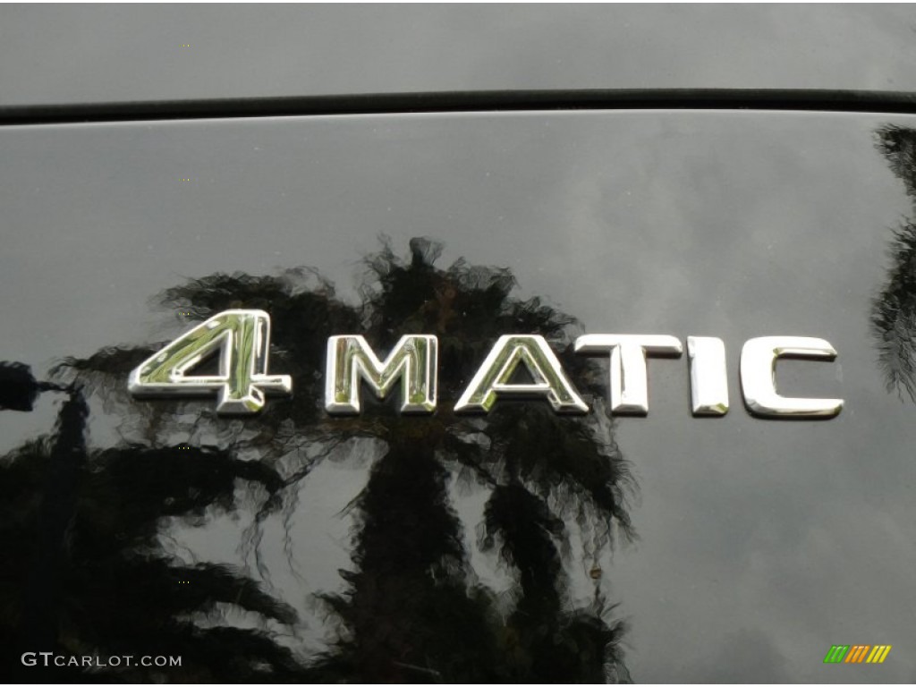 2007 Mercedes-Benz R 320 CDI 4Matic Marks and Logos Photos