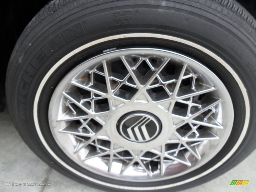 2004 Grand Marquis GS - Dark Toreador Red Metallic / Medium Parchment photo #7