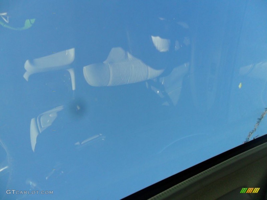 2001 Tahoe LT - Summit White / Graphite/Medium Gray photo #19