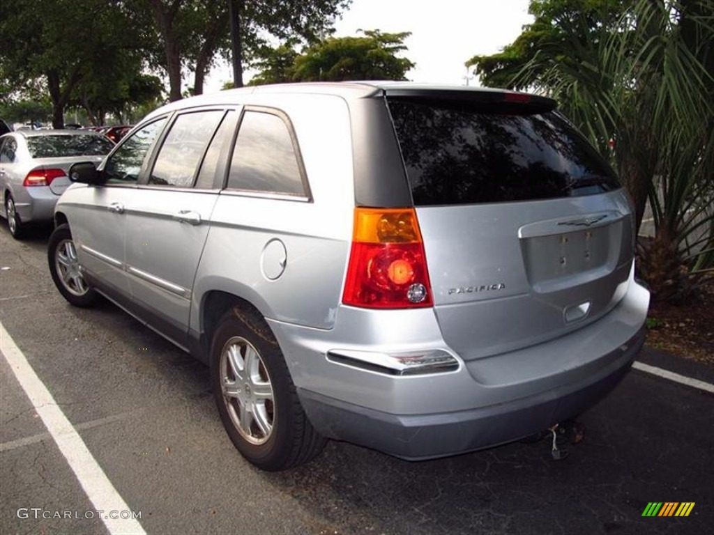 2004 Pacifica  - Bright Silver Metallic / Dark Slate Gray photo #3