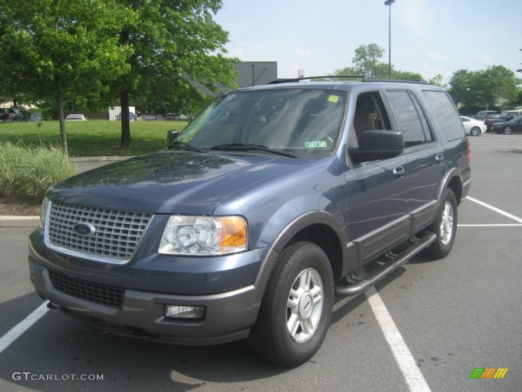 2004 Expedition XLT 4x4 - True Blue Metallic / Medium Flint Gray photo #1