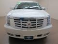 White Diamond - Escalade ESV AWD Photo No. 2