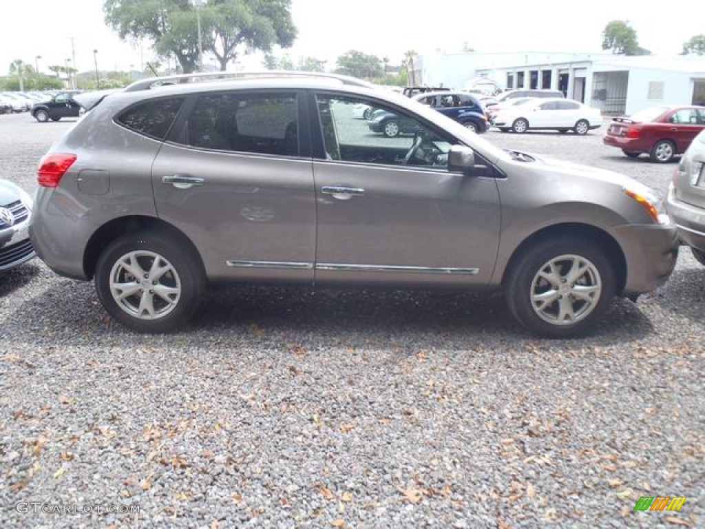 2011 Rogue SV - Platinum Graphite / Gray photo #3