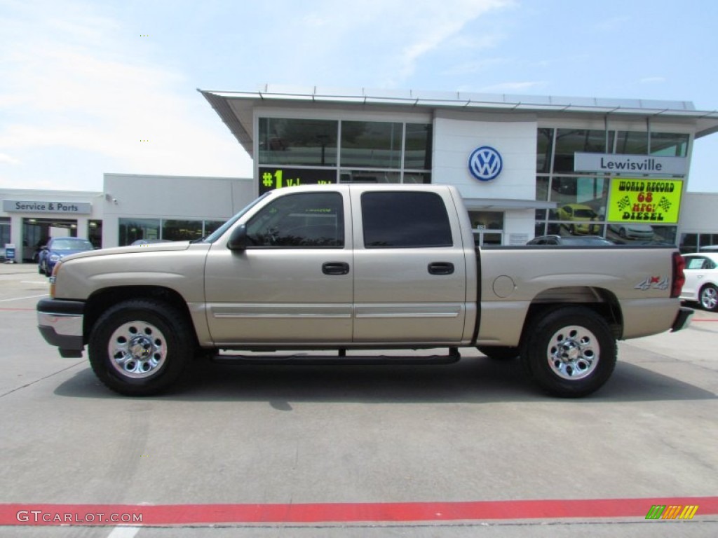 2005 Silverado 1500 LS Crew Cab 4x4 - Sandstone Metallic / Tan photo #2