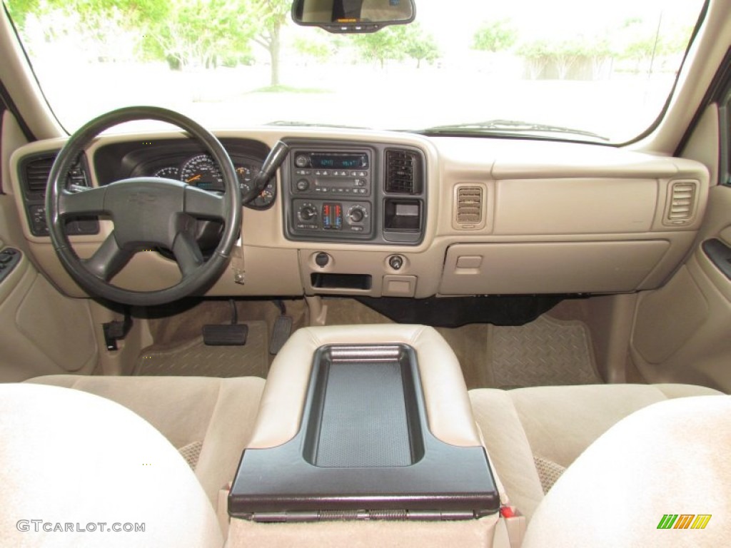 2005 Silverado 1500 LS Crew Cab 4x4 - Sandstone Metallic / Tan photo #14