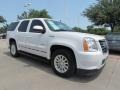 Front 3/4 View of 2008 Yukon Hybrid