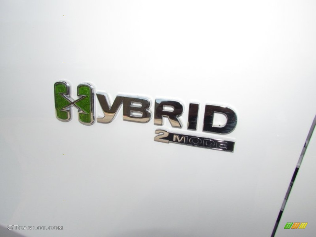 2008 GMC Yukon Hybrid Marks and Logos Photo #65304593
