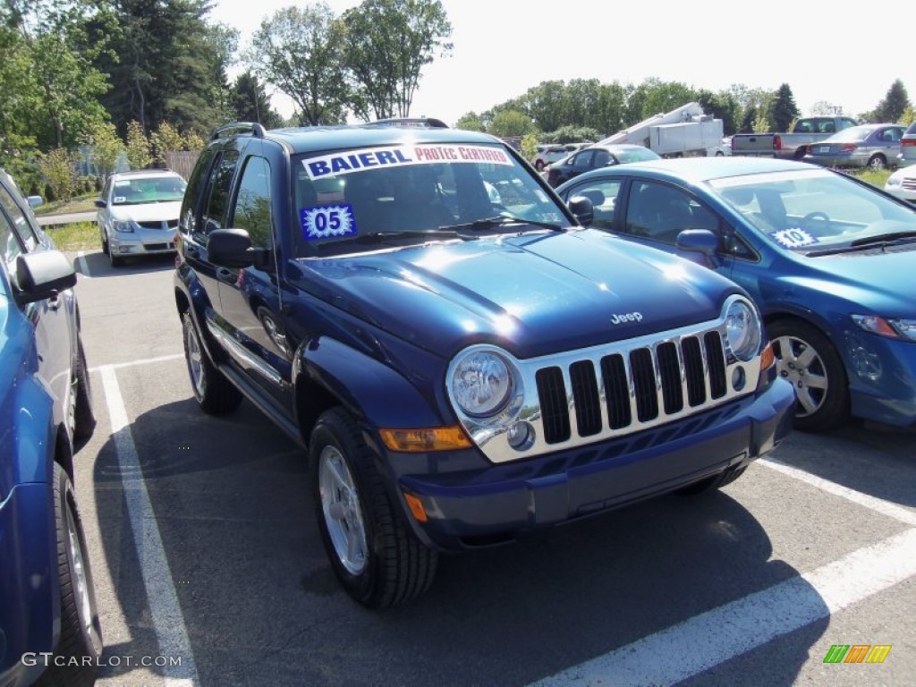 2005 Liberty Limited 4x4 - Patriot Blue Pearl / Medium Slate Gray photo #1