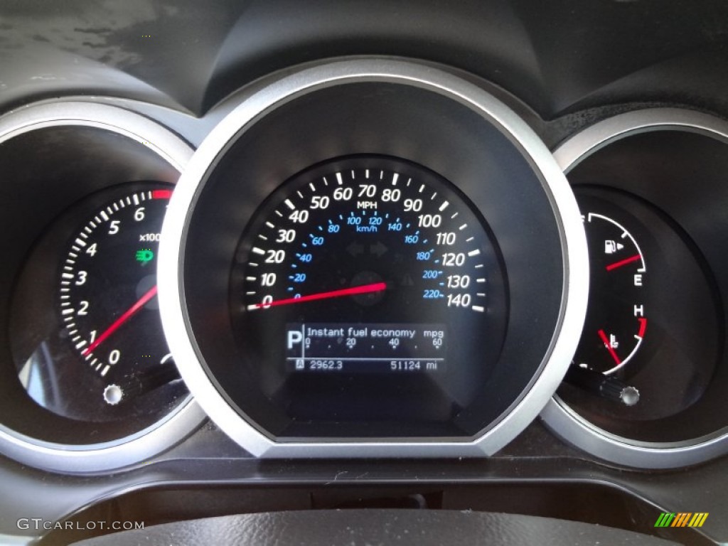 2010 Suzuki Grand Vitara Limited Gauges Photos