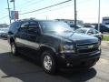 Black - Suburban LT 4x4 Photo No. 3