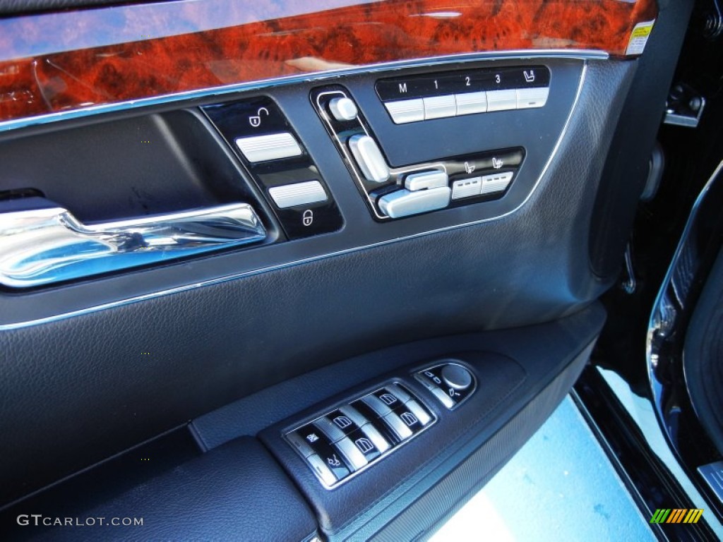 2008 Mercedes-Benz S 550 Sedan Controls Photo #65316644