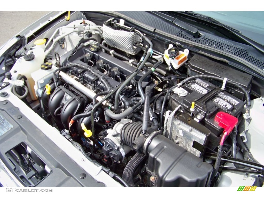 2008 Ford Focus SE Sedan Engine Photos