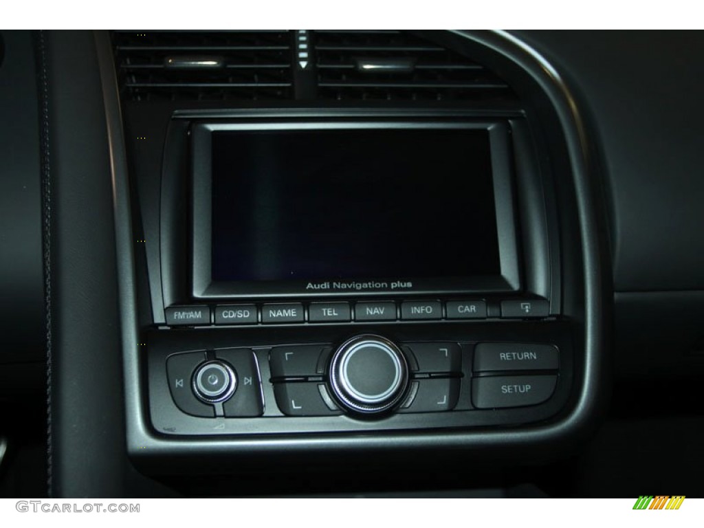 2009 Audi R8 4.2 FSI quattro Controls Photo #65320526