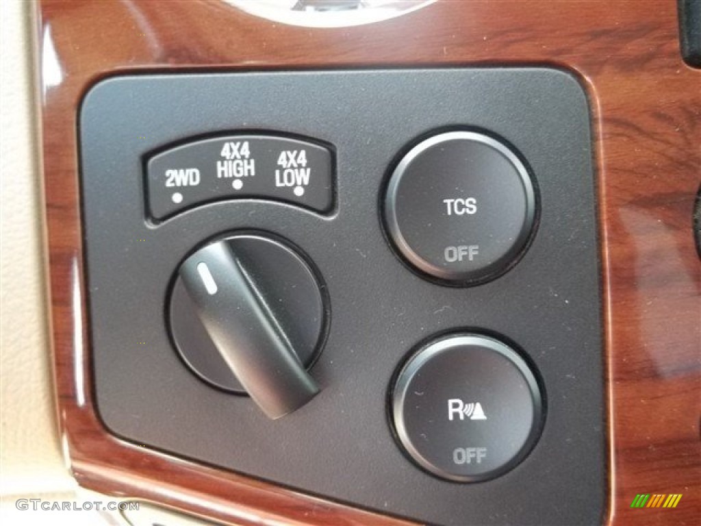 2008 Ford F350 Super Duty King Ranch Crew Cab 4x4 Controls Photo #65322398