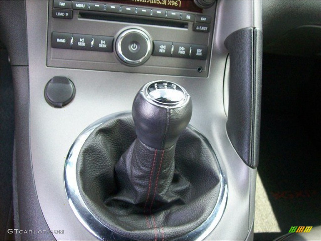 2009 Pontiac Solstice GXP Roadster Transmission Photos