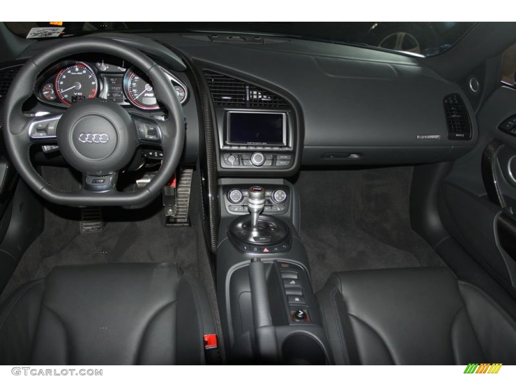 2012 Audi R8 Spyder 5.2 FSI quattro Black Dashboard Photo #65322695