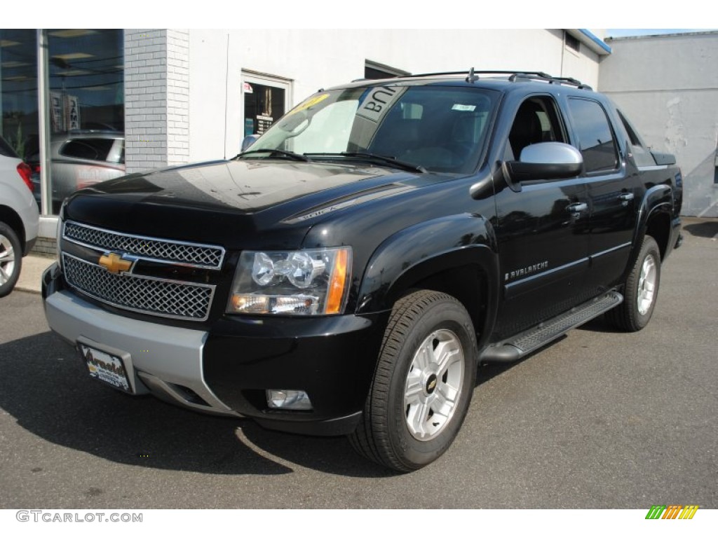 Black Chevrolet Avalanche