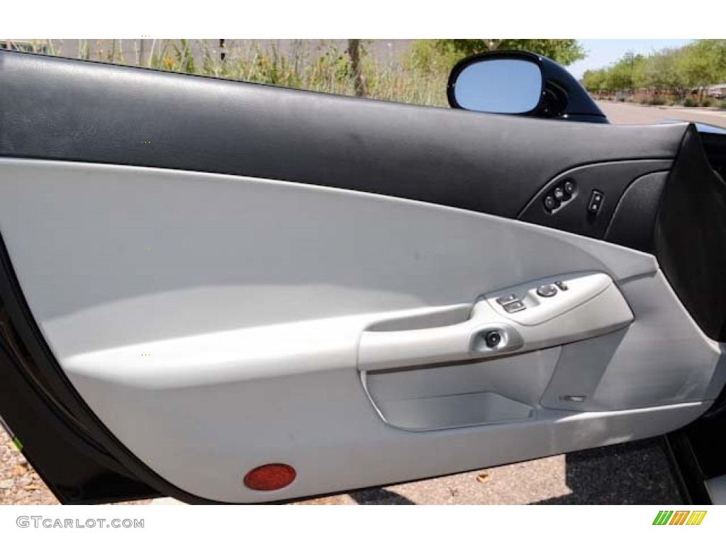 2008 Chevrolet Corvette Callaway Indy 500 Pace Car Coupe Titanium Door Panel Photo #65326925