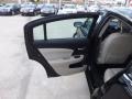 Black - 200 LX Sedan Photo No. 16
