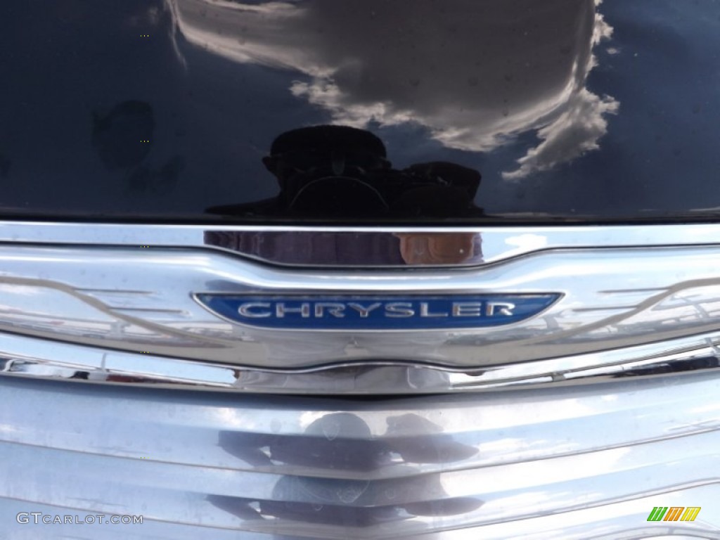 2012 Chrysler 200 LX Sedan Marks and Logos Photo #65333646