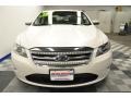 White Suede Metallic - Taurus SEL Photo No. 4