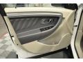 White Suede Metallic - Taurus SEL Photo No. 8