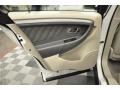 White Suede Metallic - Taurus SEL Photo No. 23