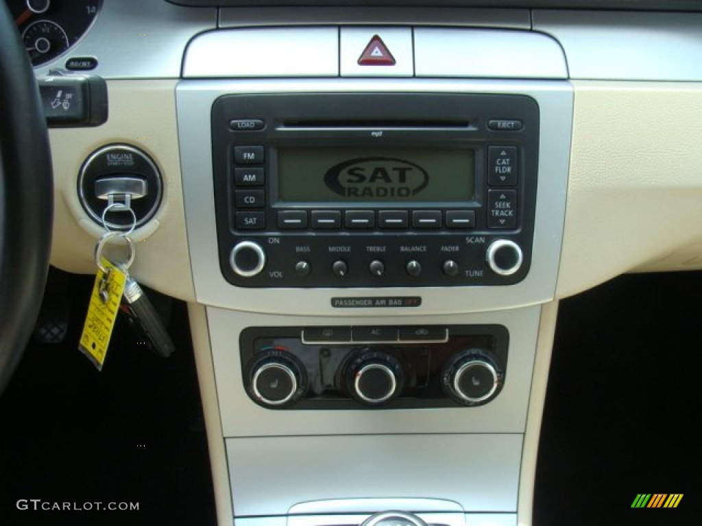 2009 Volkswagen CC Sport Controls Photo #65335836