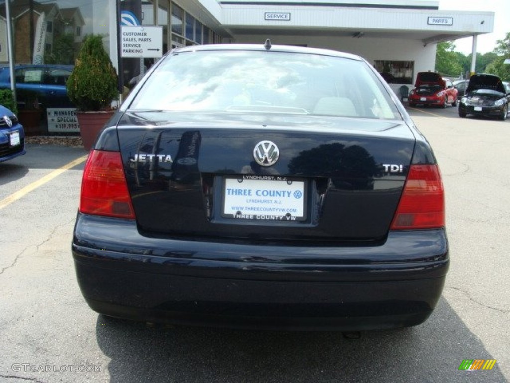 2000 Jetta GLS TDI Sedan - Atlantic Blue Pearl / Beige photo #5