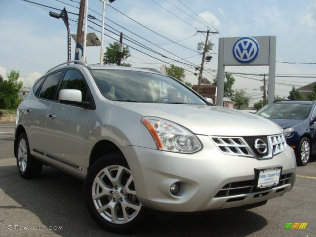 2011 Rogue SL AWD - Silver Ice Metallic / Black photo #1