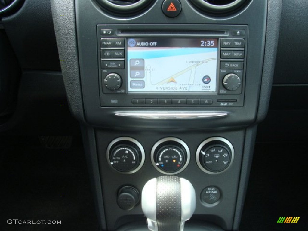 2011 Rogue SL AWD - Silver Ice Metallic / Black photo #10