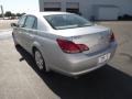 Classic Silver Metallic - Avalon XLS Photo No. 5