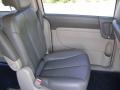 2007 Sunset Gold Kia Sedona LX  photo #20