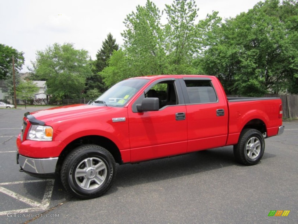 2005 F150 XLT SuperCrew 4x4 - Bright Red / Medium Flint Grey photo #1