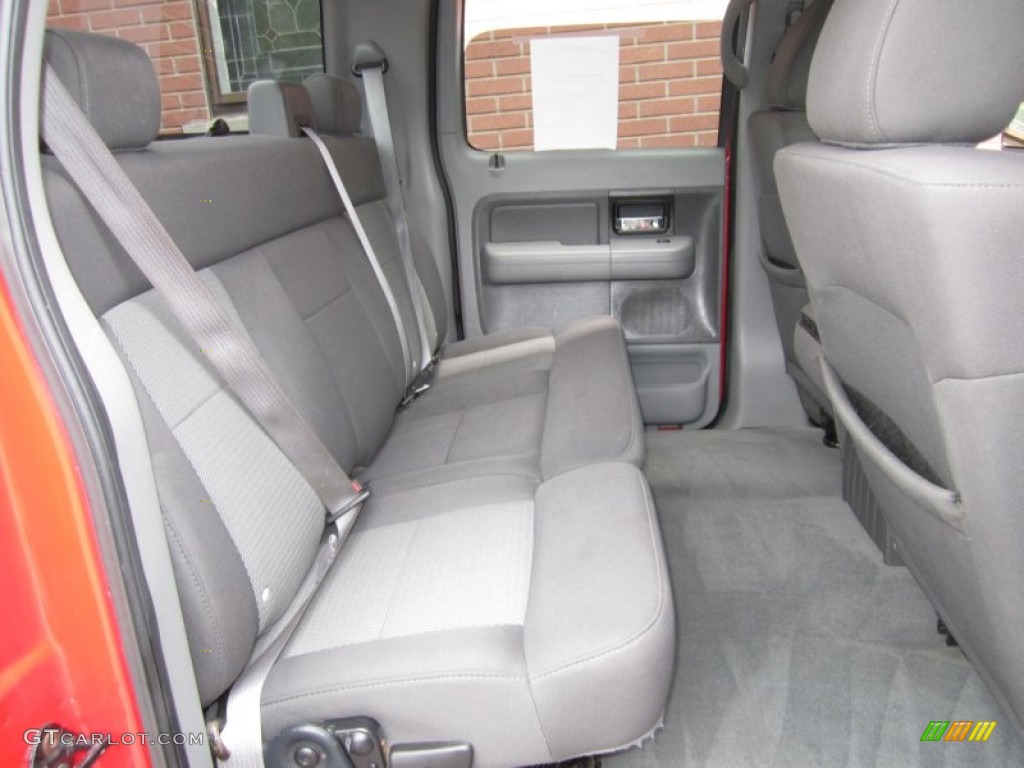 2005 F150 XLT SuperCrew 4x4 - Bright Red / Medium Flint Grey photo #19
