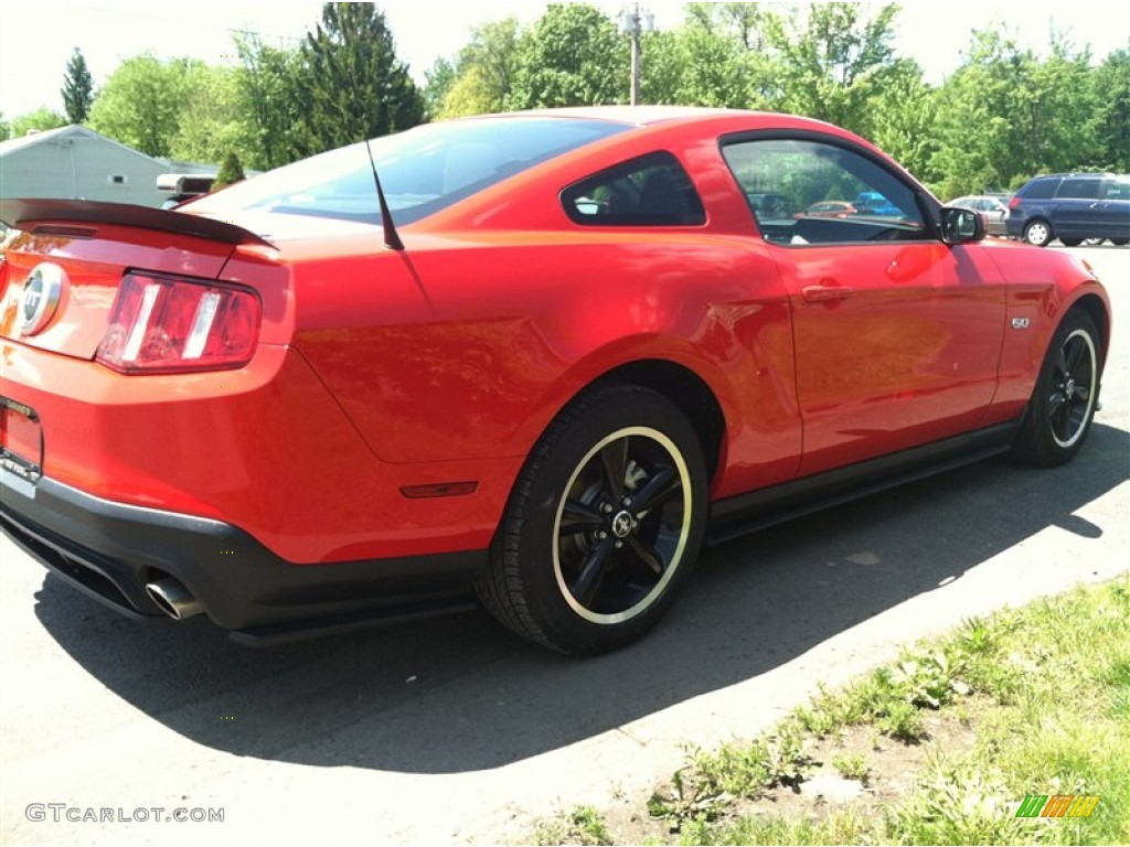 2012 Mustang GT Coupe - Race Red / Charcoal Black photo #5