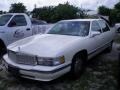 1996 White Cadillac DeVille Sedan  photo #3