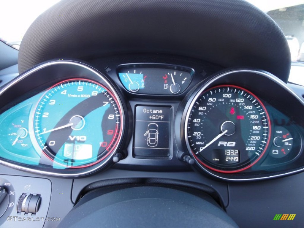 2011 Audi R8 Spyder 5.2 FSI quattro Gauges Photo #65342544