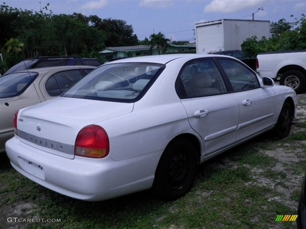 1999 Sonata GLS V6 - Noble White / Gray photo #7