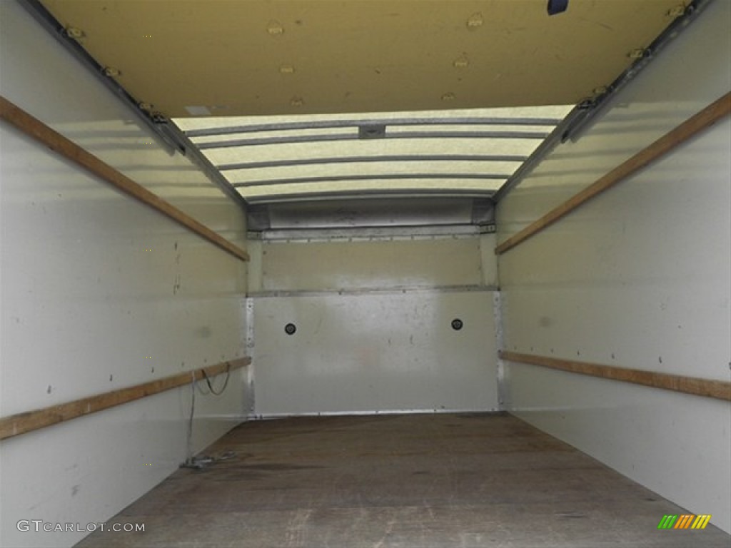 2008 E Series Cutaway E350 Commercial Moving Truck - Yellow / Medium Flint photo #9