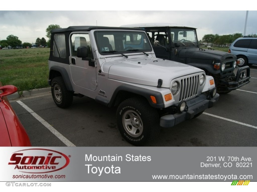 2003 Wrangler Sport 4x4 - Bright Silver Metallic / Dark Slate Gray photo #1