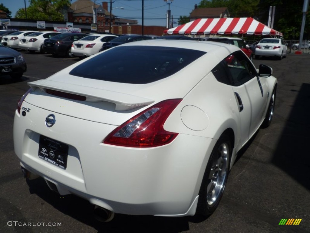 2010 370Z Coupe - Pearl White / Black Leather photo #3