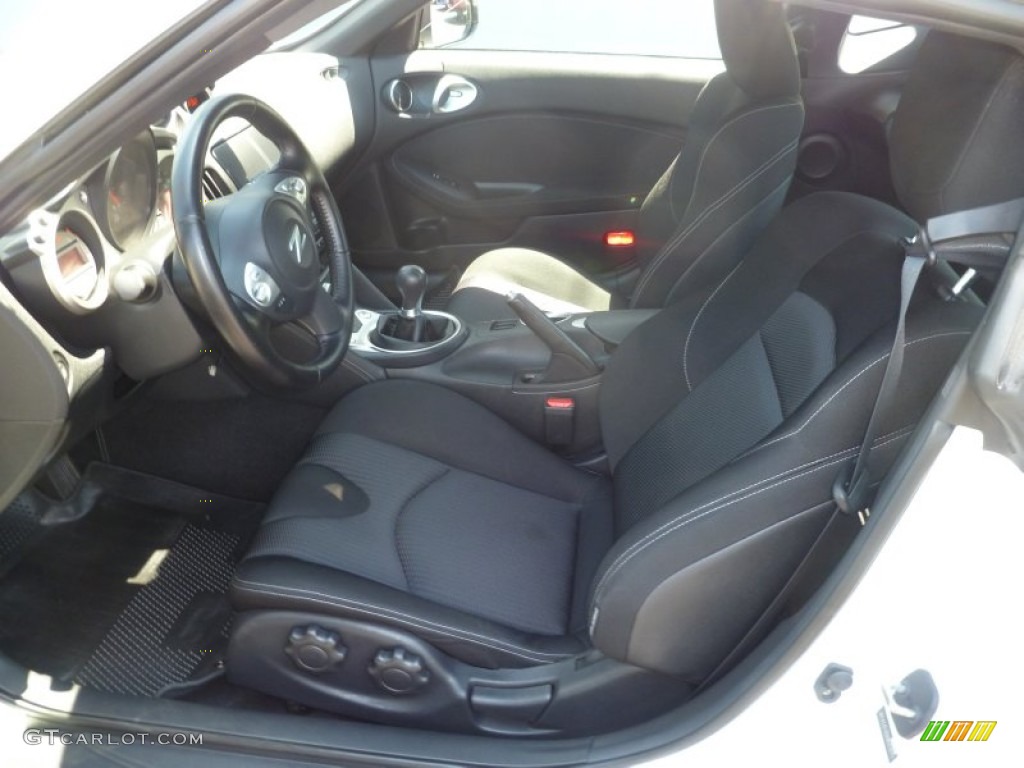 2010 370Z Coupe - Pearl White / Black Leather photo #8