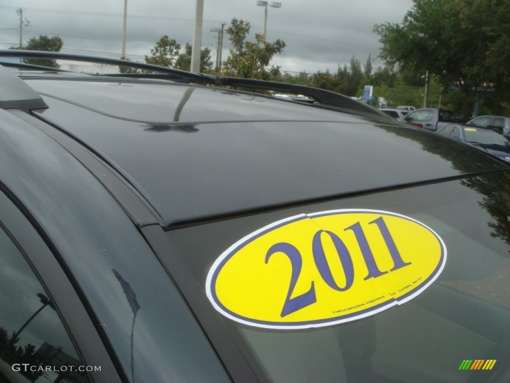 2011 RAV4 I4 - Black Forest Metallic / Sand Beige photo #7