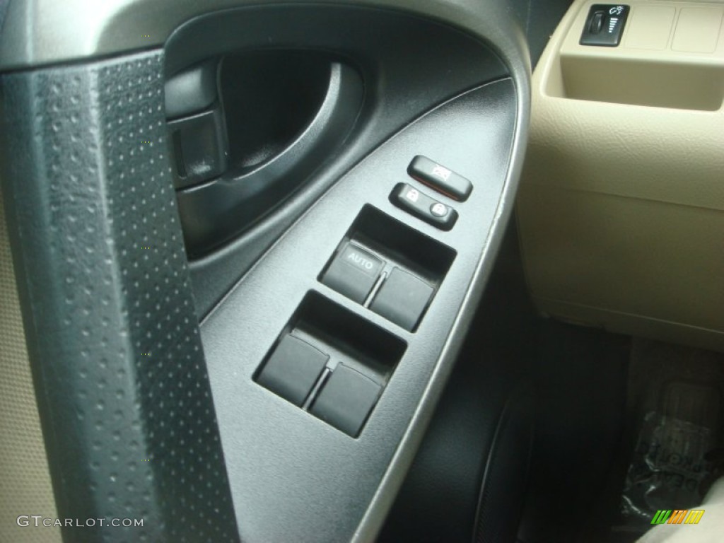 2011 RAV4 I4 - Black Forest Metallic / Sand Beige photo #18