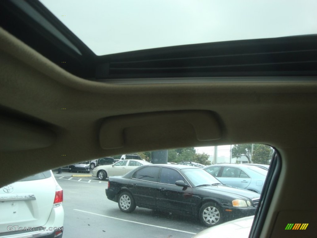 2011 RAV4 I4 - Black Forest Metallic / Sand Beige photo #21