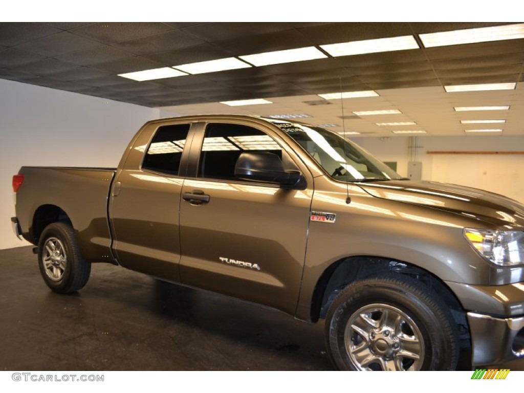 2010 Tundra Double Cab - Pyrite Brown Mica / Black photo #7