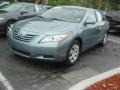 Aloe Green Metallic - Camry LE Photo No. 4