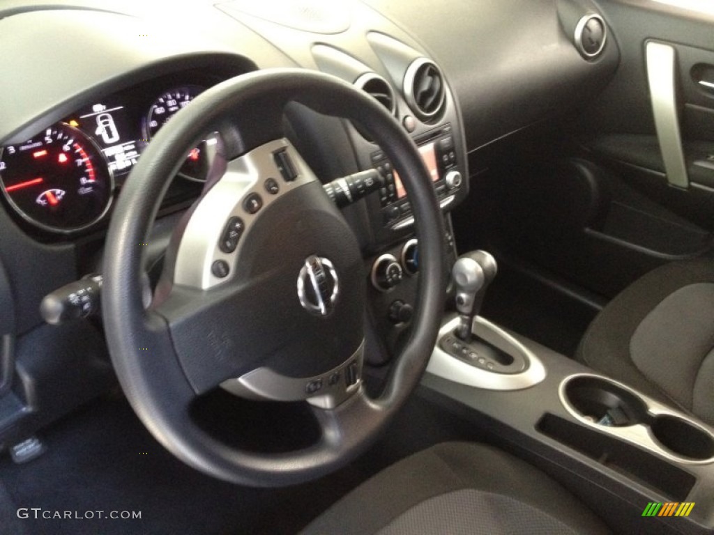 2011 Rogue SV AWD - Black Amethyst / Black photo #14