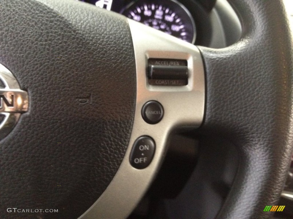 2011 Rogue SV AWD - Black Amethyst / Black photo #18